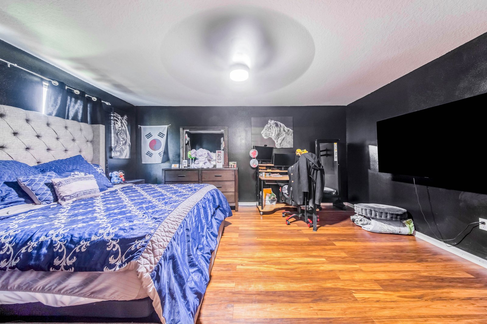 Set 4 Image